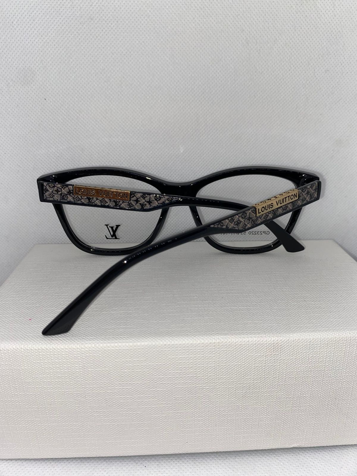OPTIQUE LOUIS VUITTON 53-17-141