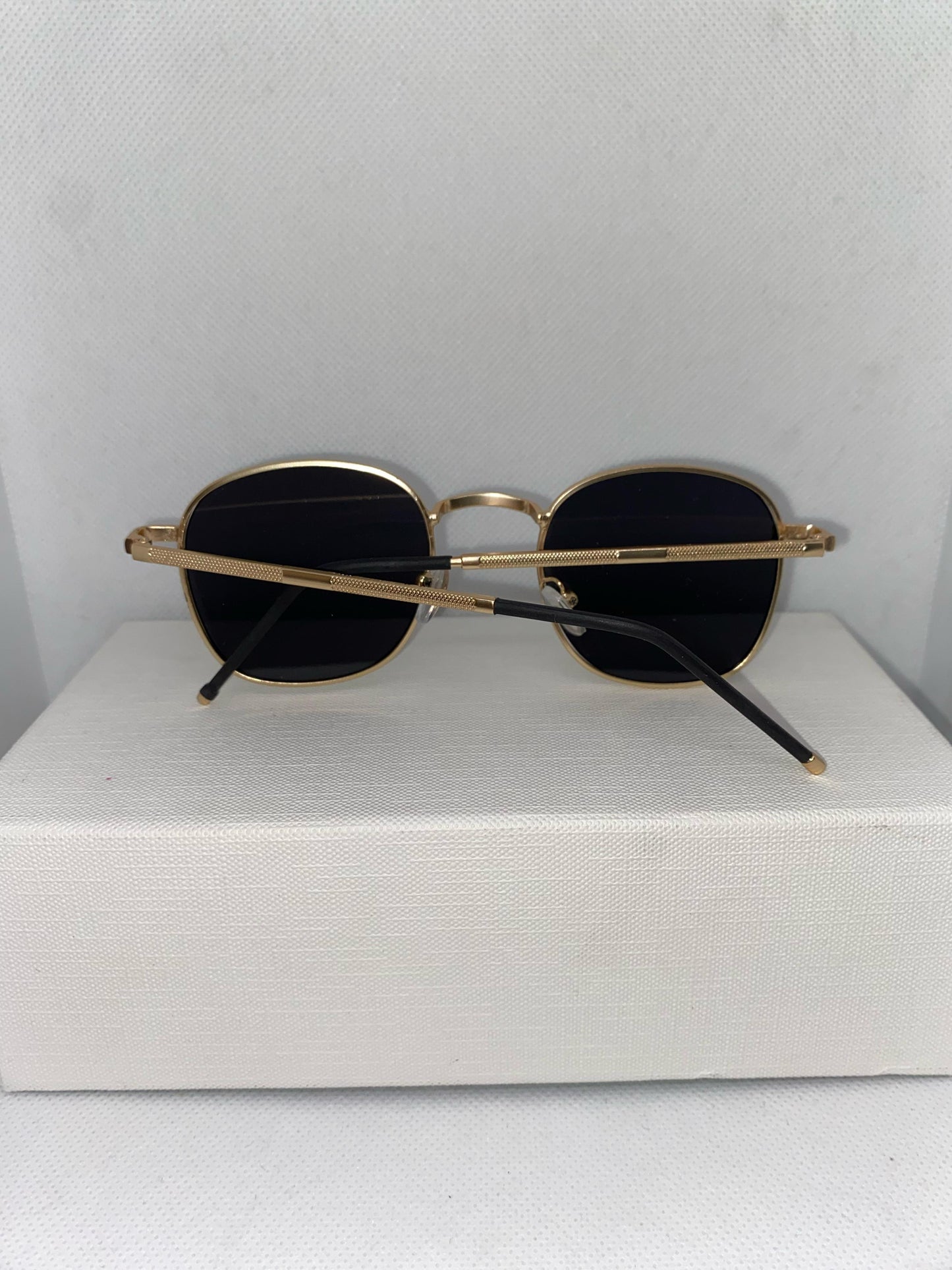 DIOR NOIR DORÉ