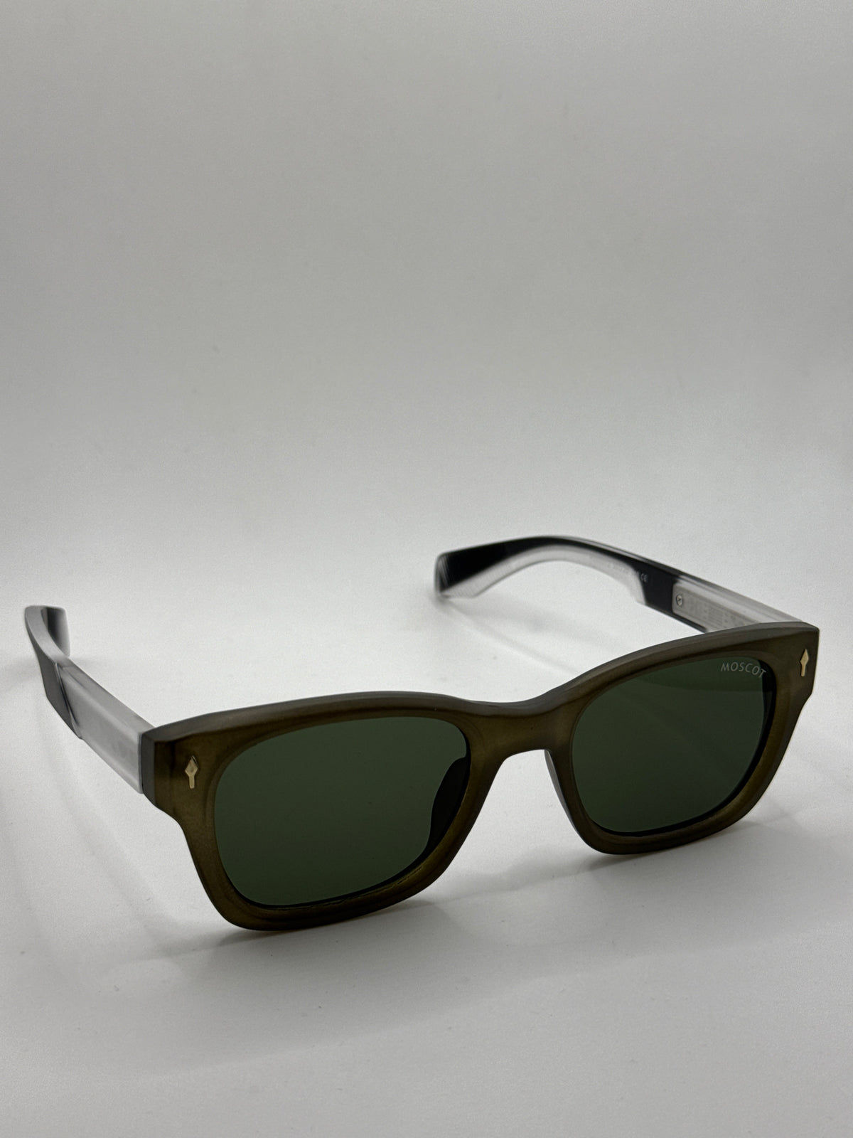 Moscot matte vert MA62012