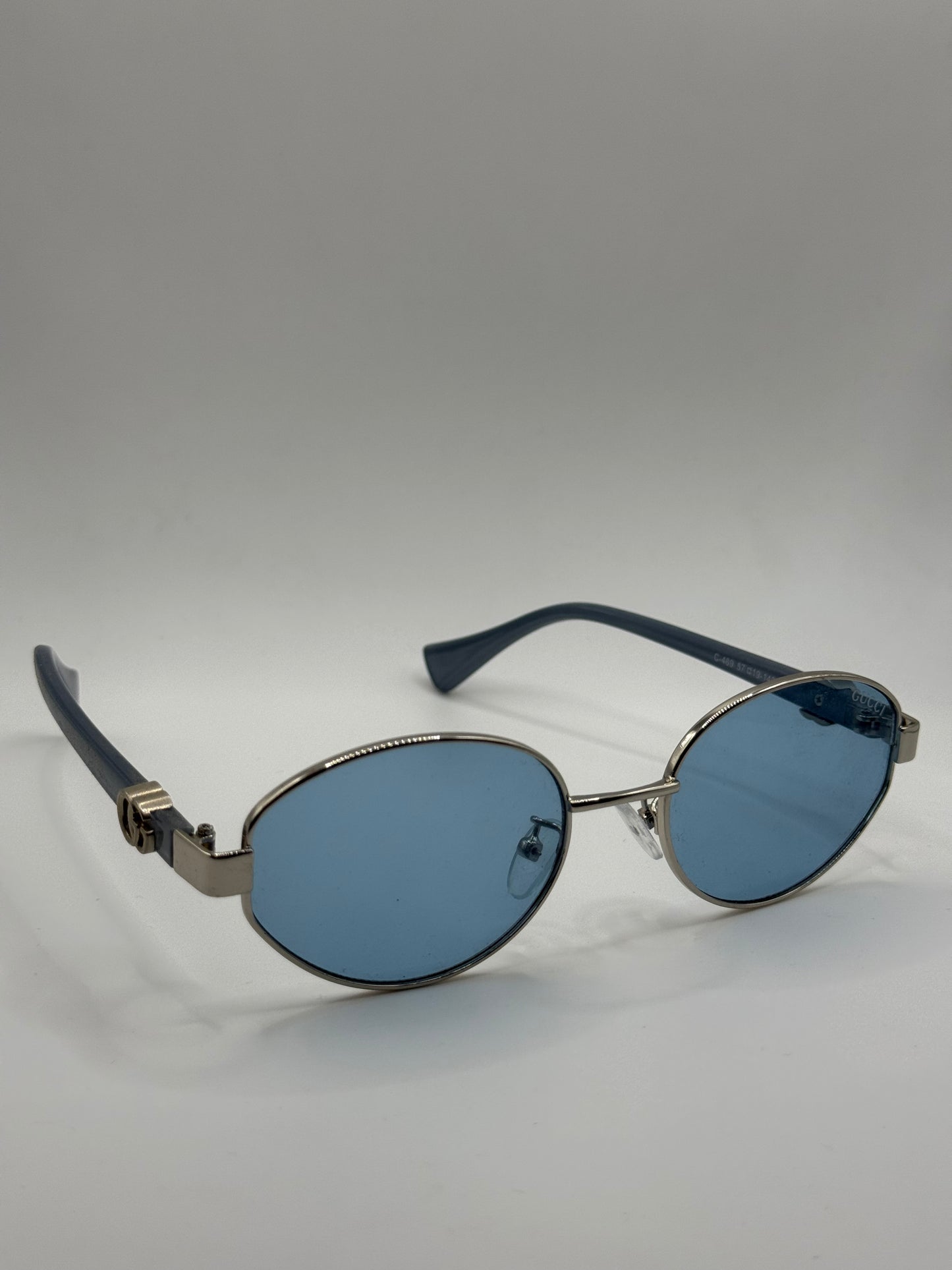 Gucci C469