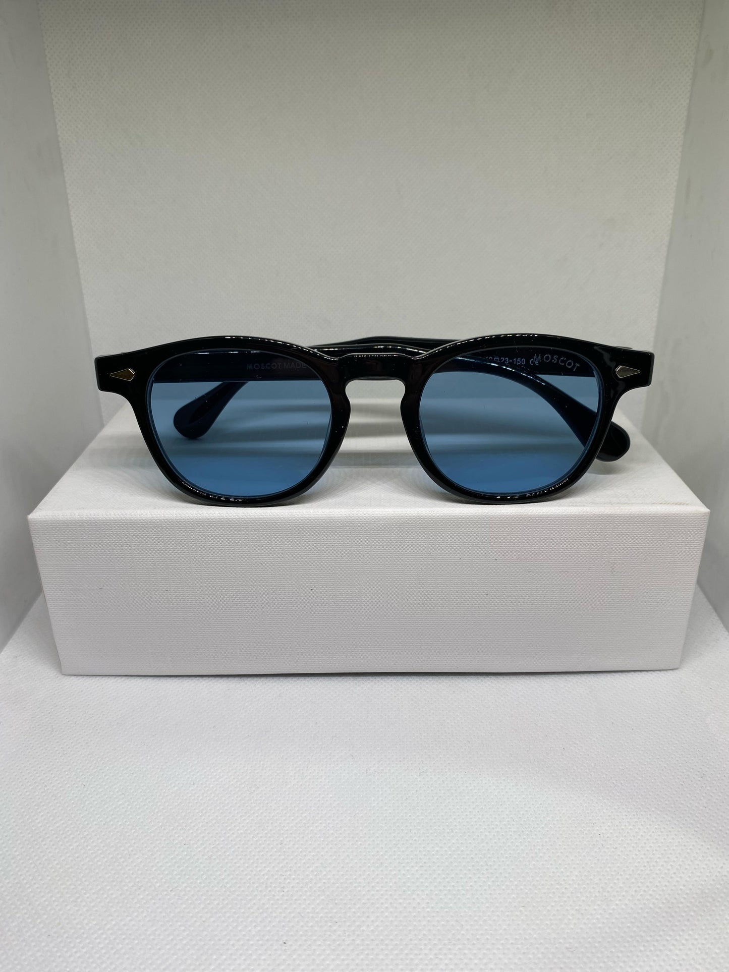 MOSCOT BLEU