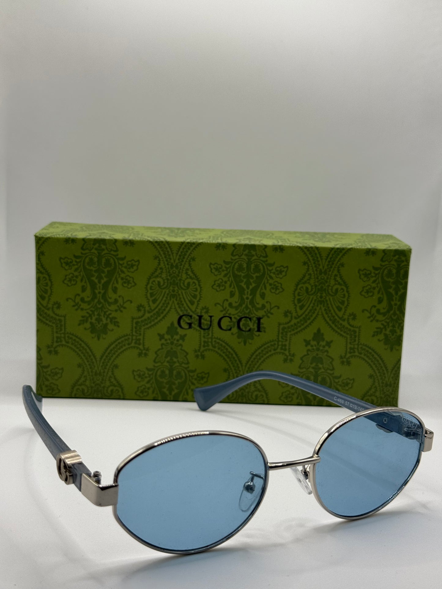 Gucci C469