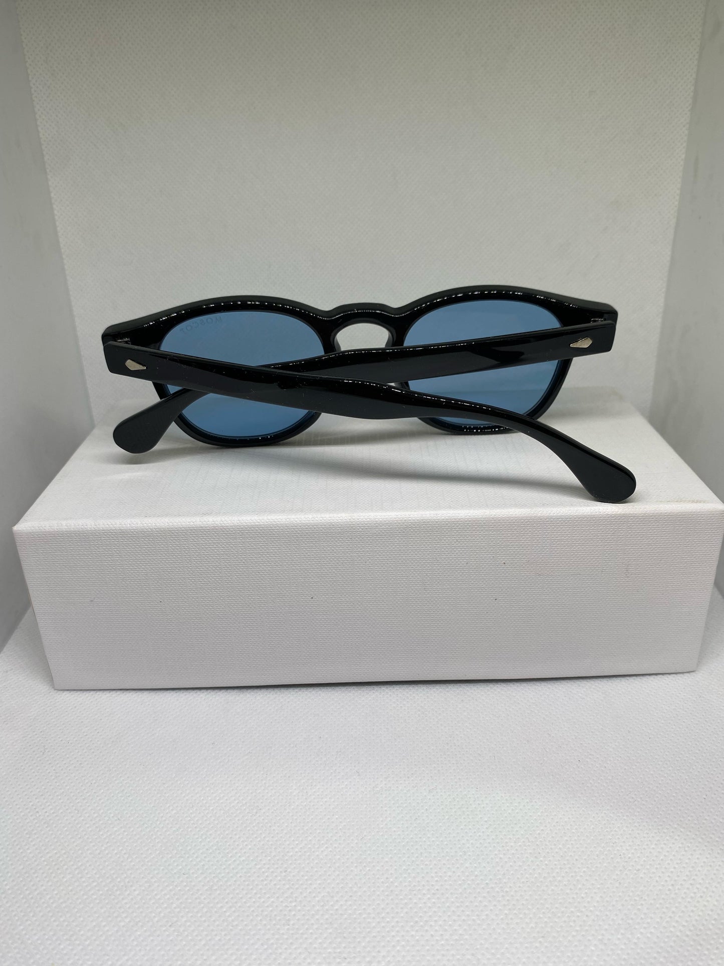 MOSCOT BLEU