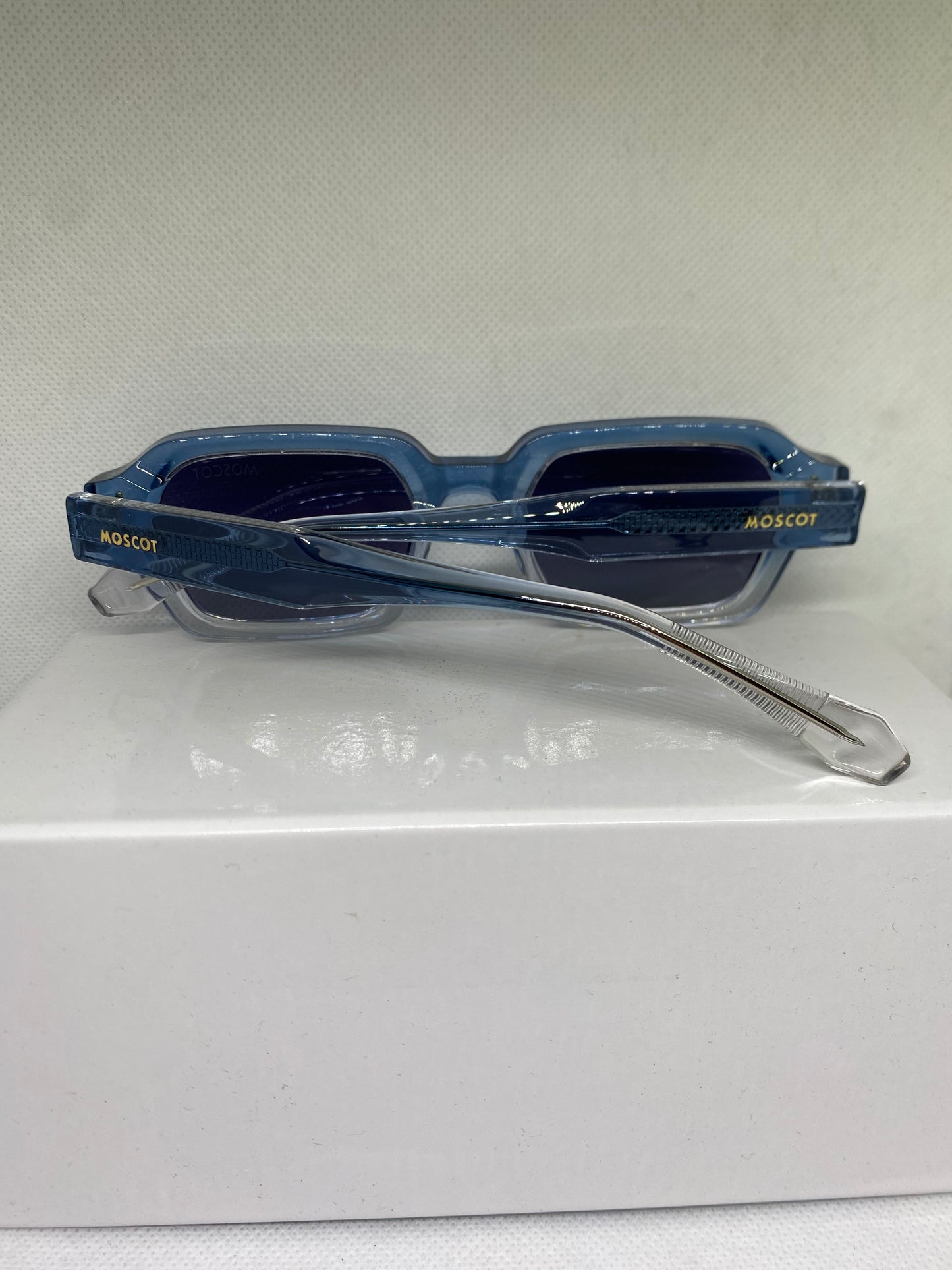Moscot bleu transparent polaryse