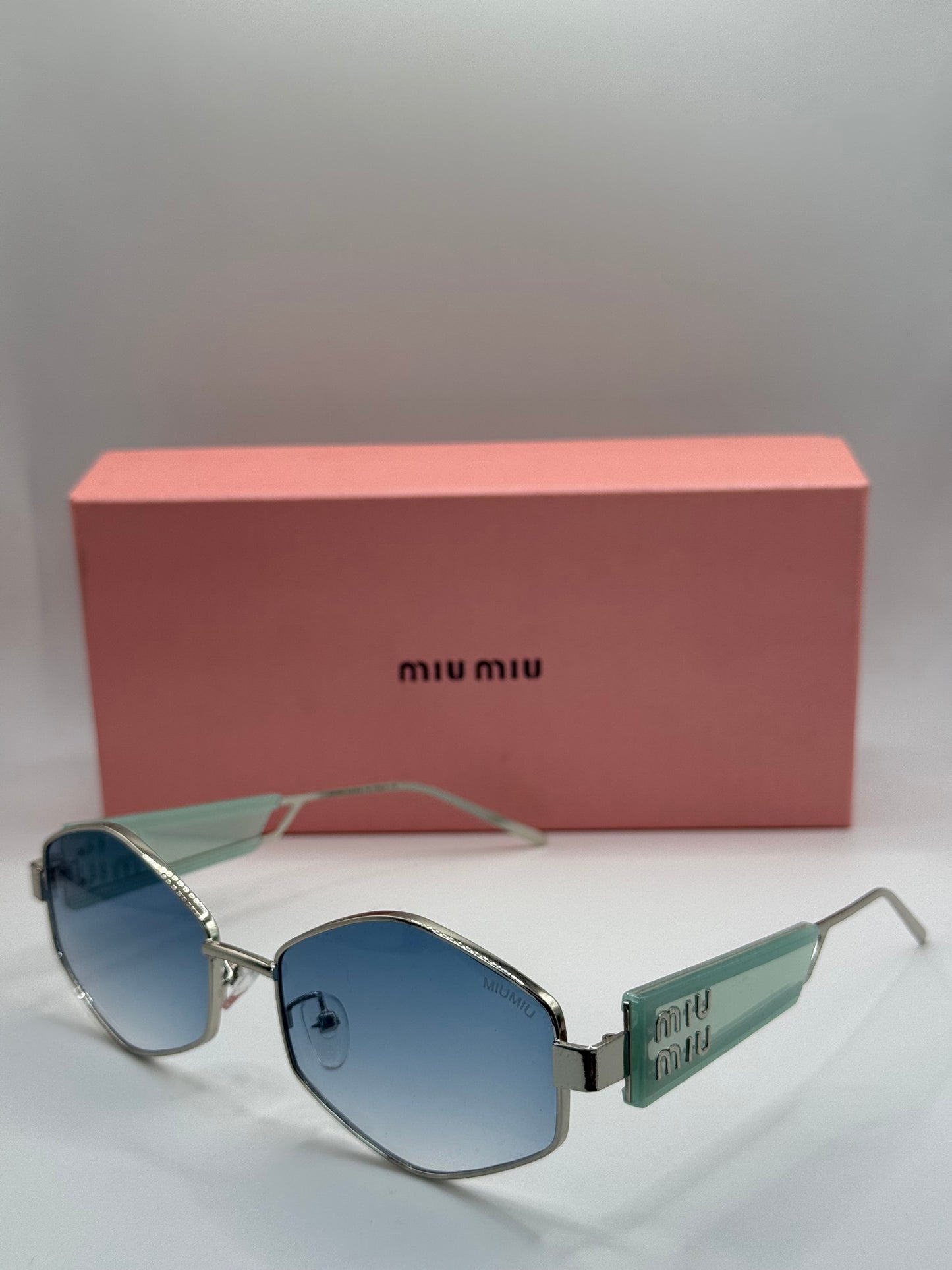 Miumiu WH44068