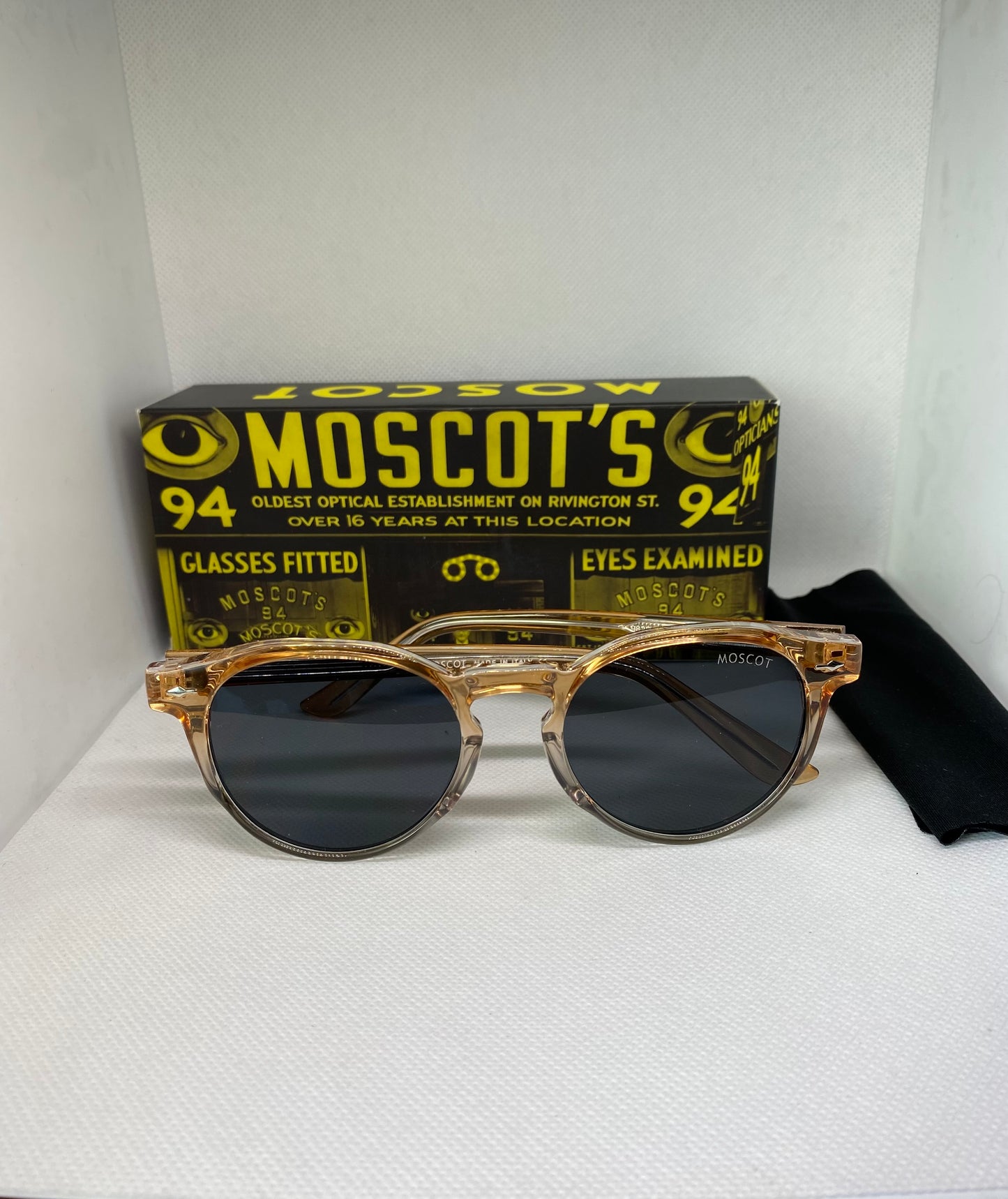 MOSCOT ORANGE UNISEX