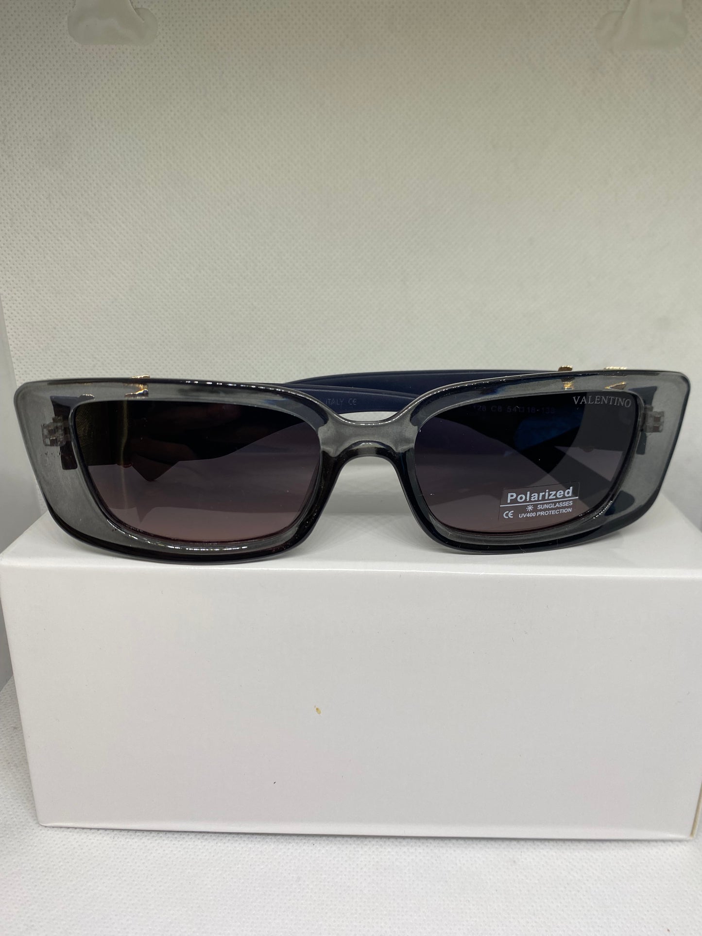 Valentino polarised
