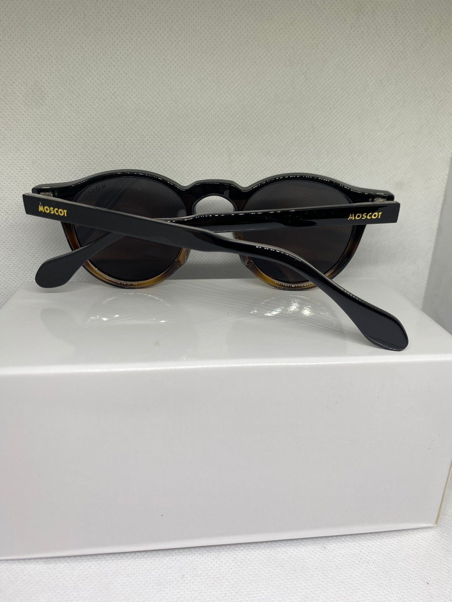 Moscot noir miel polarise 47-22-153