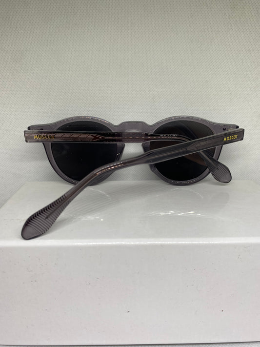 Moscot gris sombre polaryse