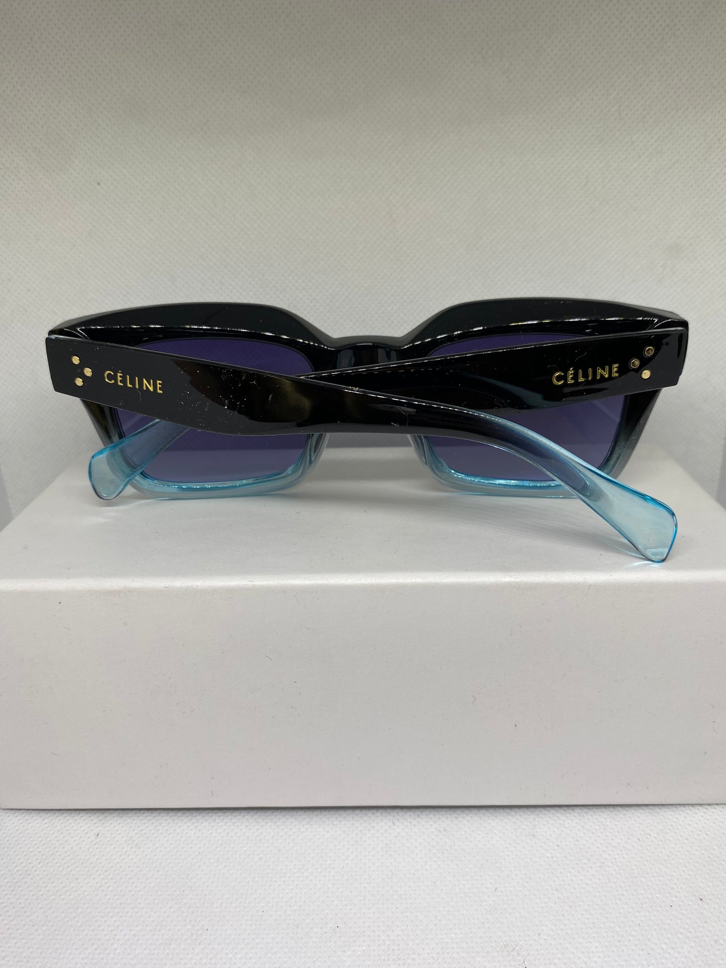 Céline bleu clair noir