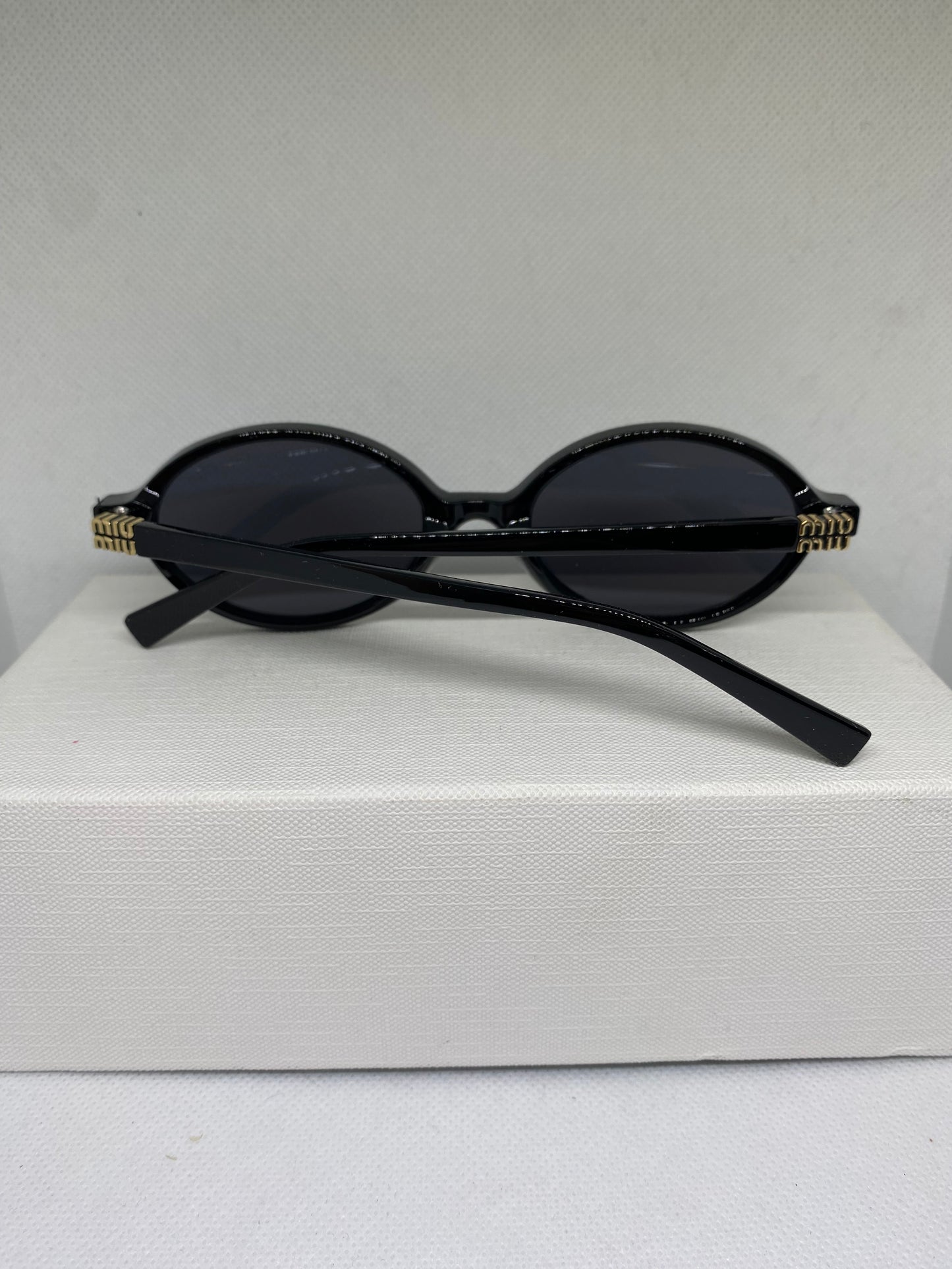 Miumiu rond full black