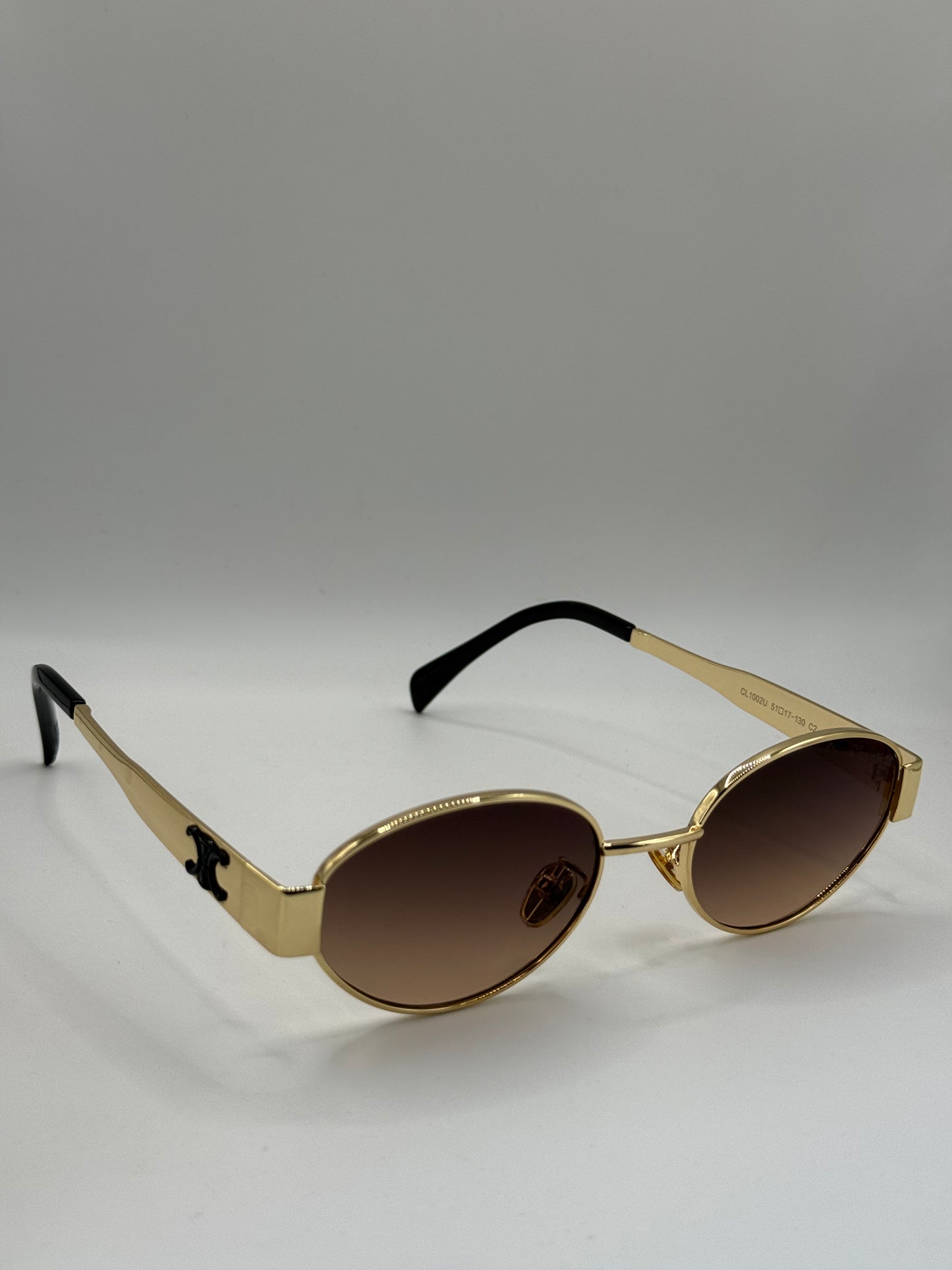 Céline 1002U