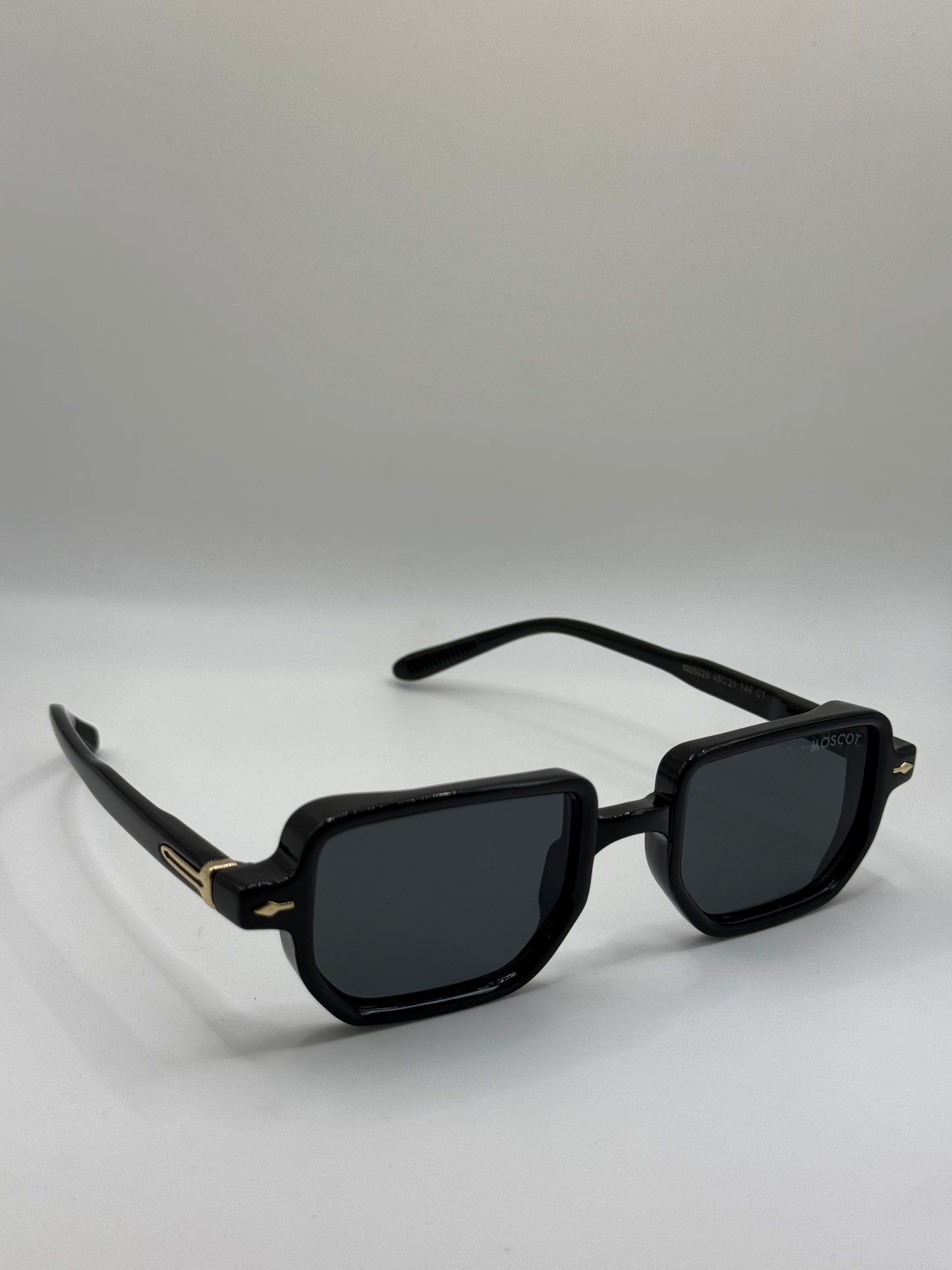 Moscot 65029