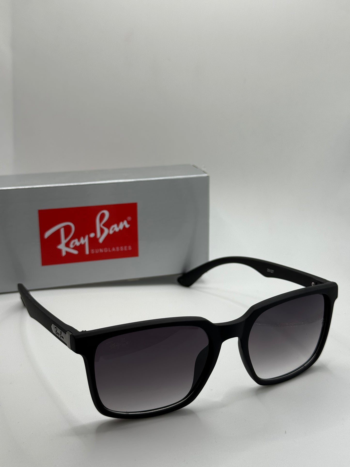 Rayban matte médical