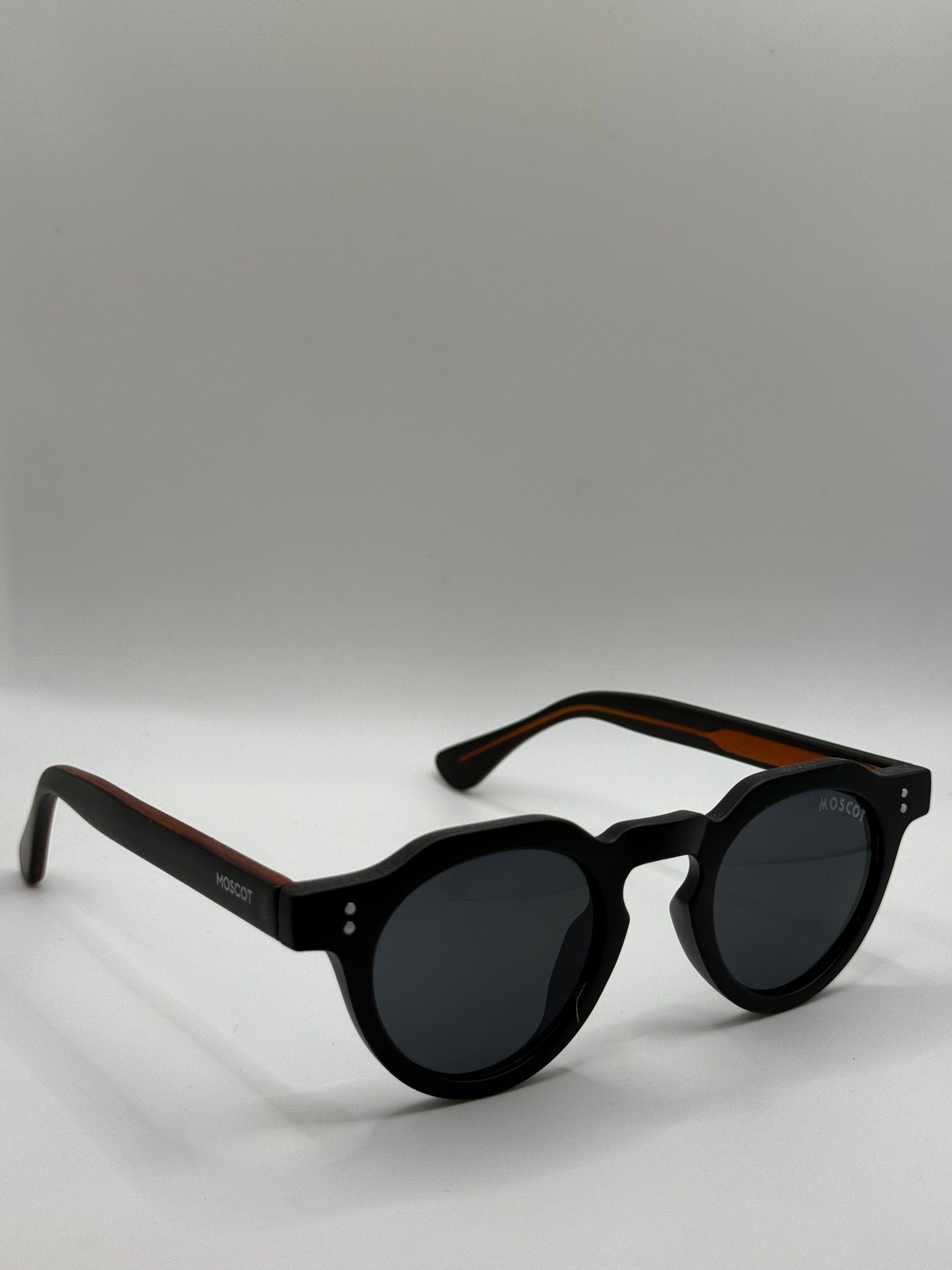 Moscot matte