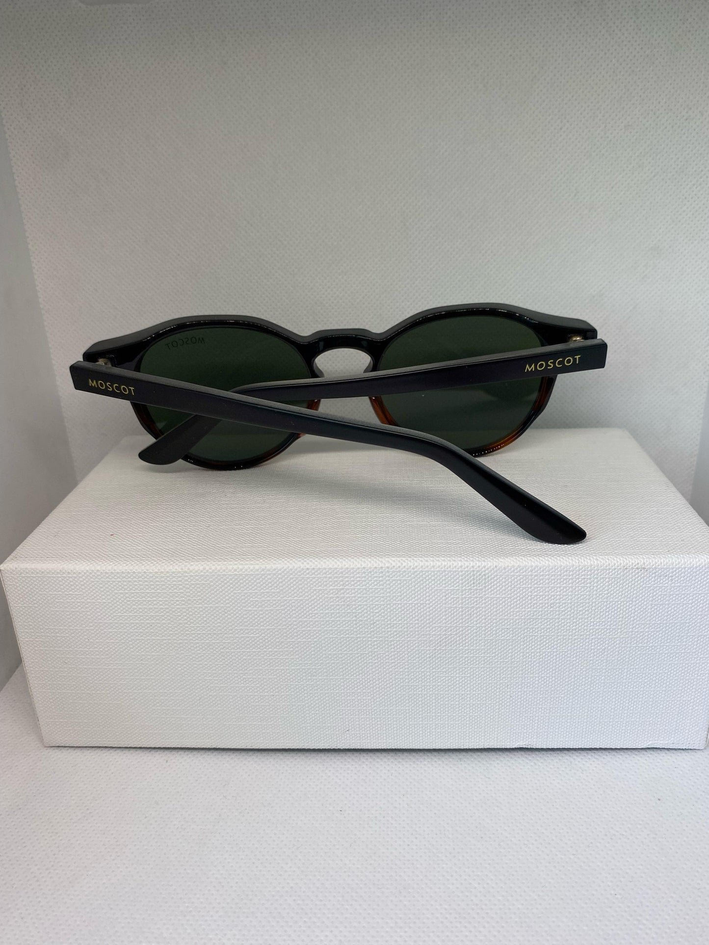 MOSCOT NOIR VERT
