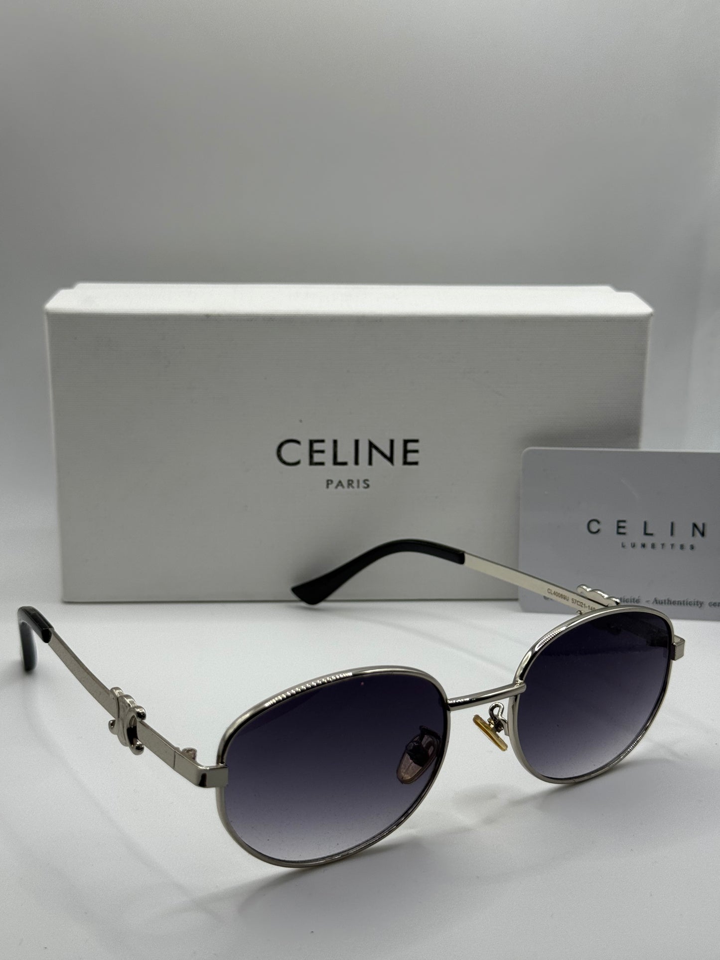 Céline CL40069U