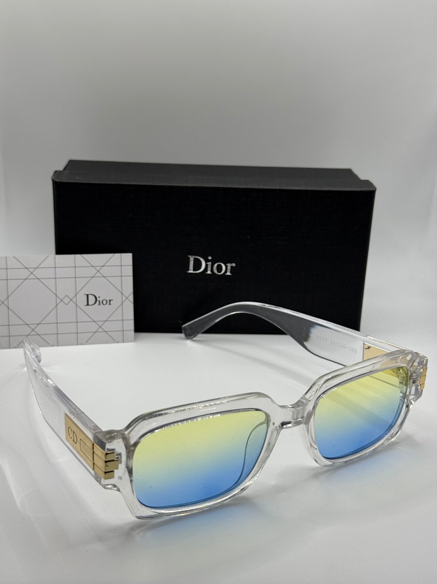 Dior 8839