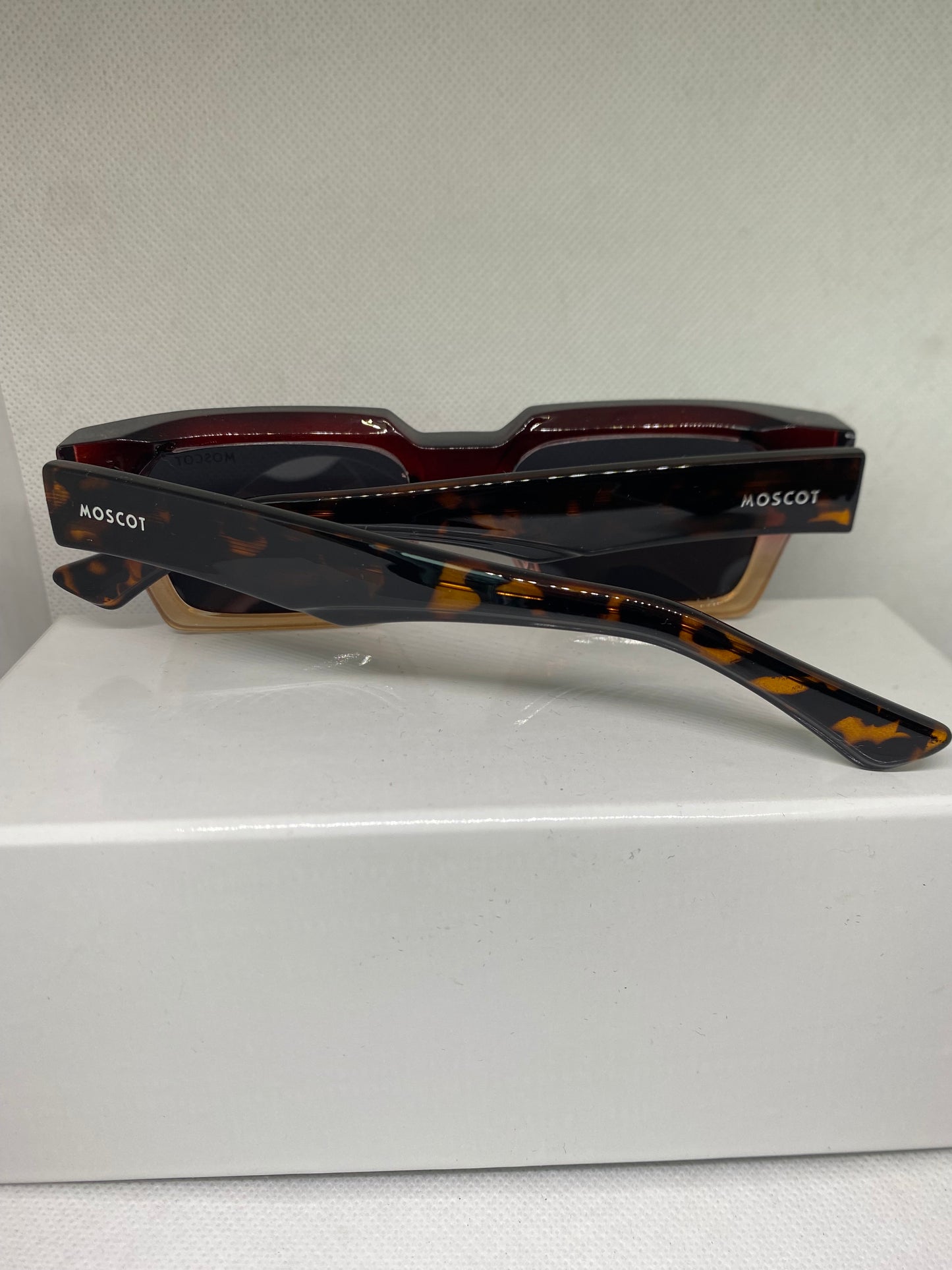 Moscot rouge grenat polarise 52-19-148