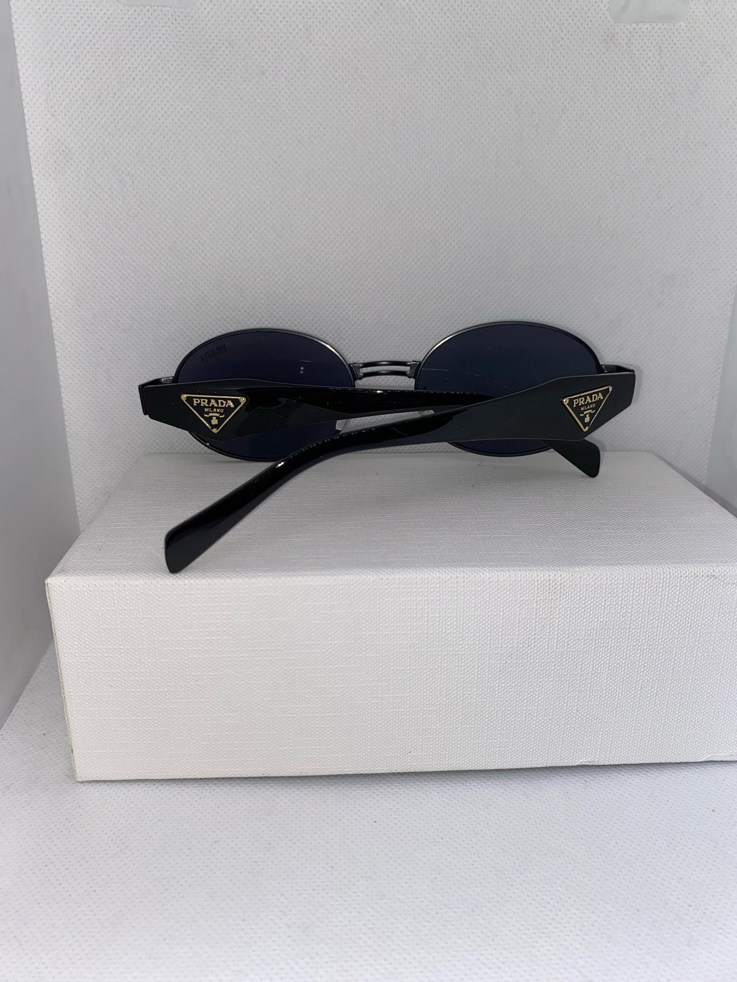 PRADA FULL BLACK
