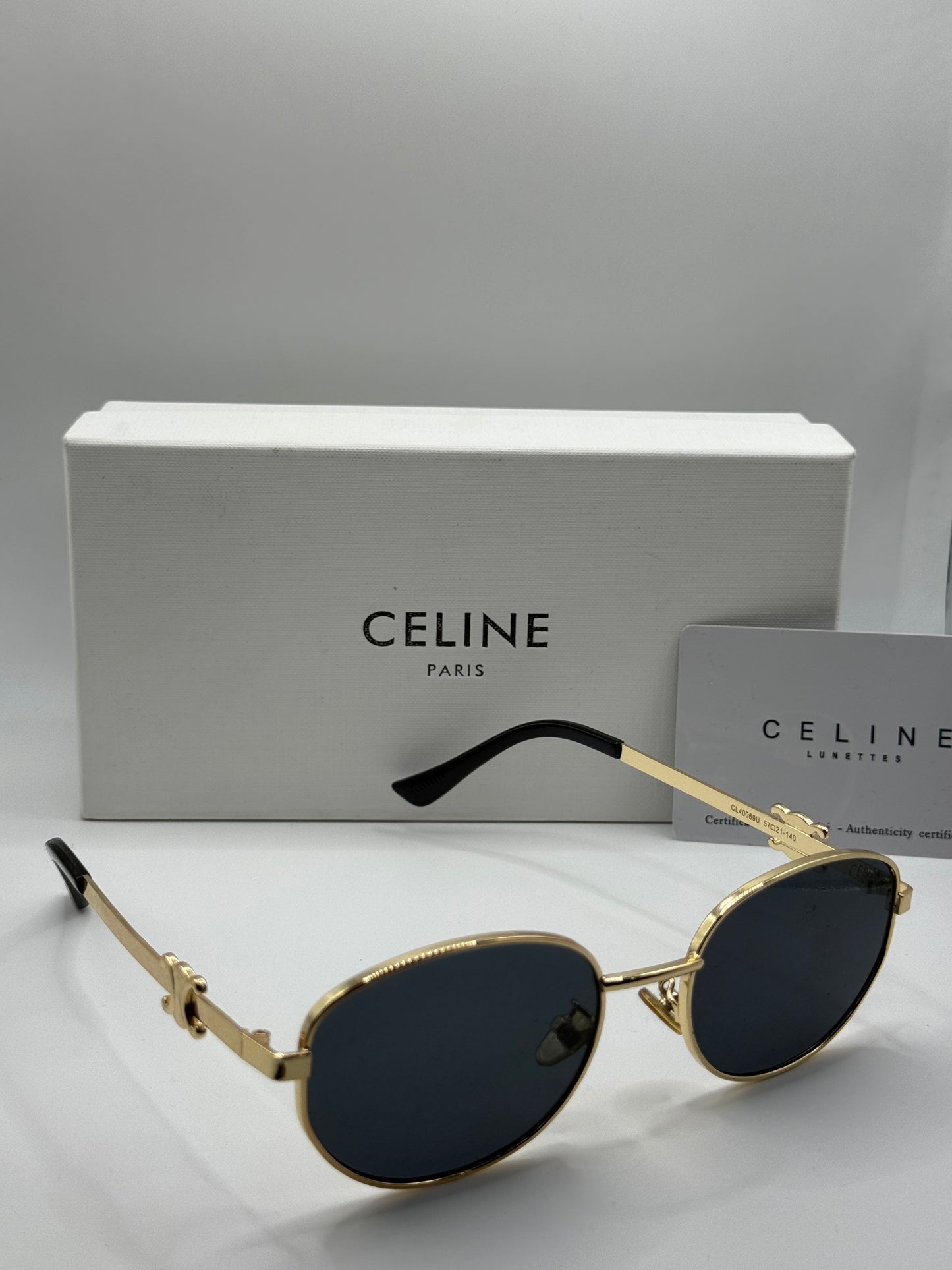 Céline CL40069U