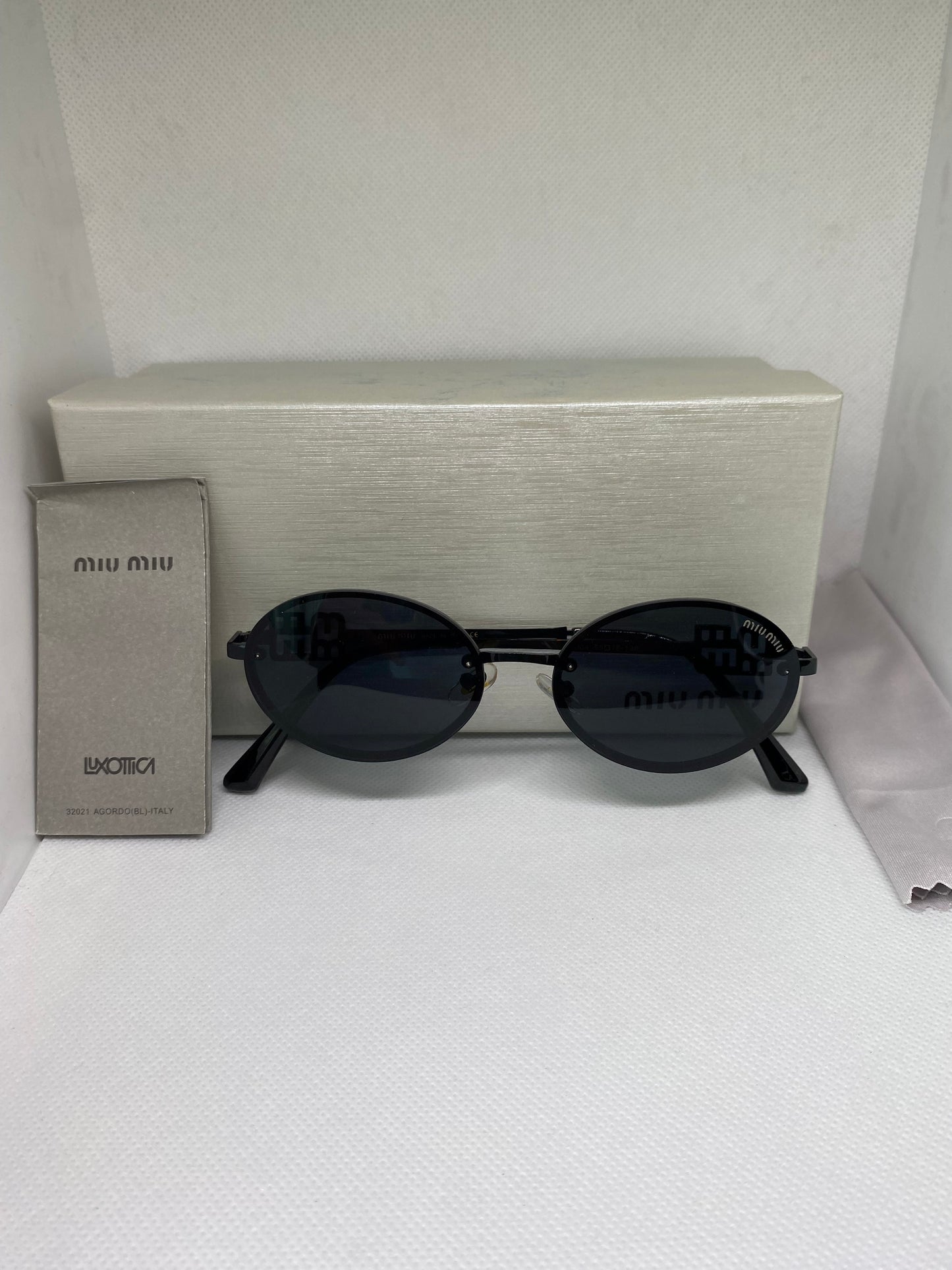 MIUMIU FULL BLACK