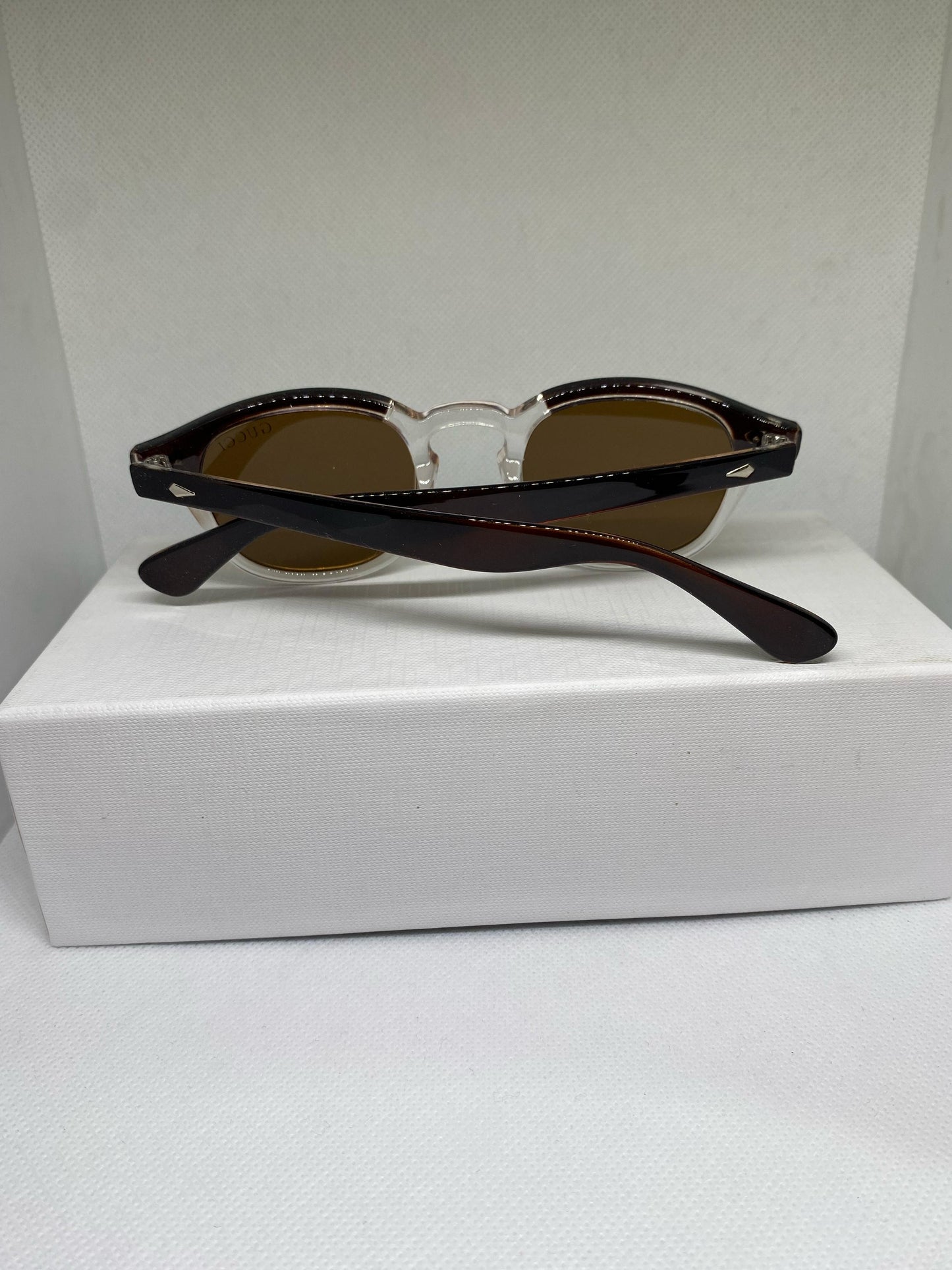 GUCCI MARRON GRIS