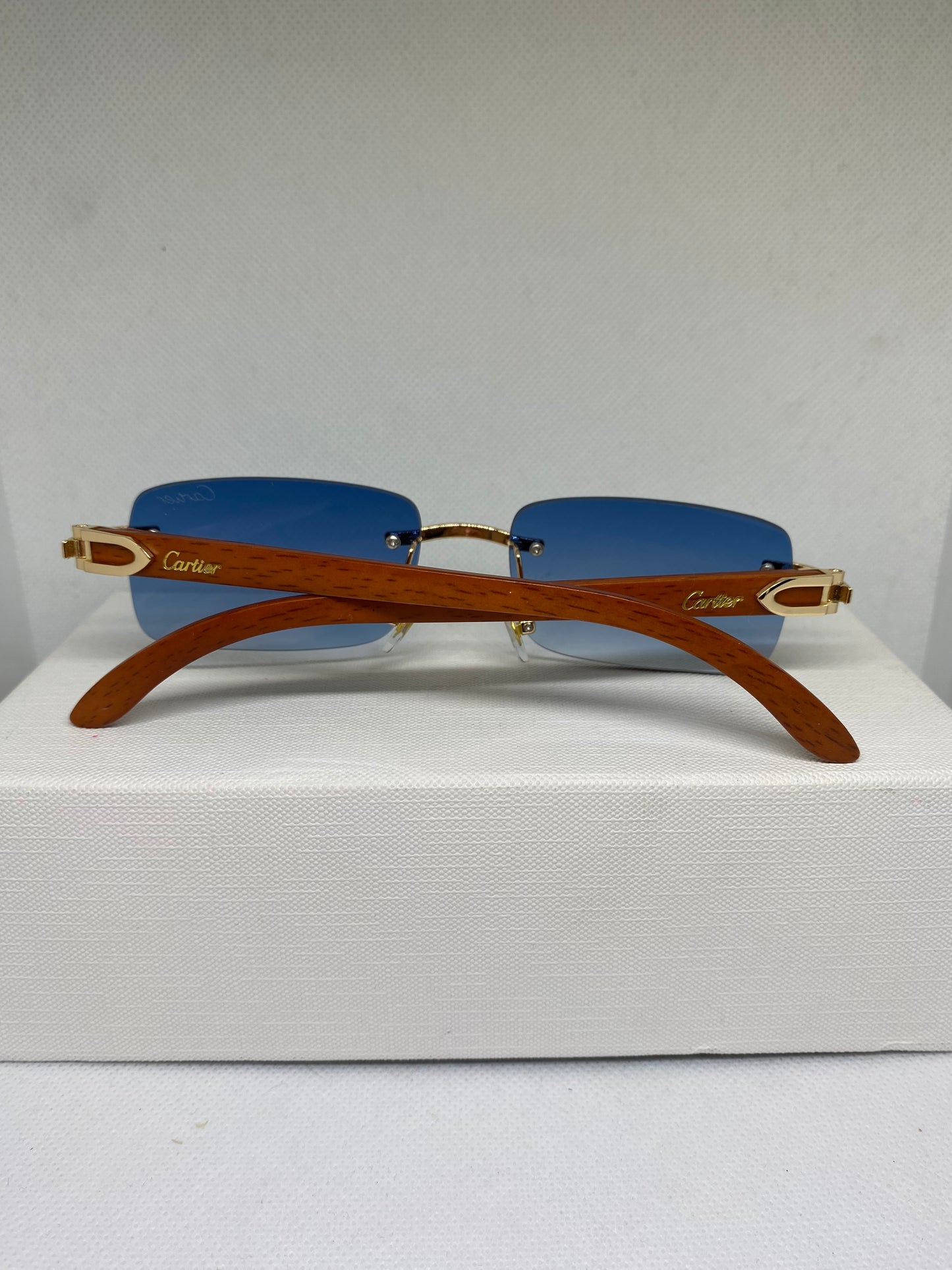 Cartier bleu brique bois