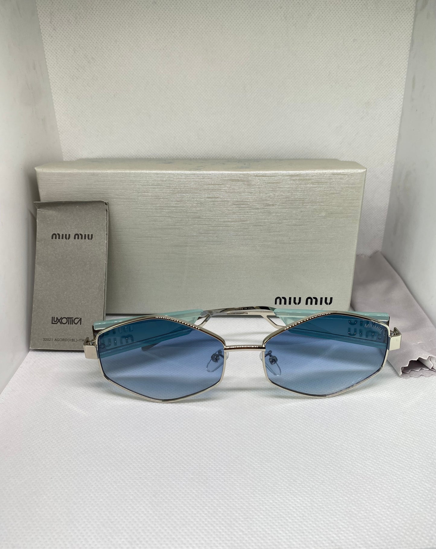 MIUMIU BLEU LOSANGE