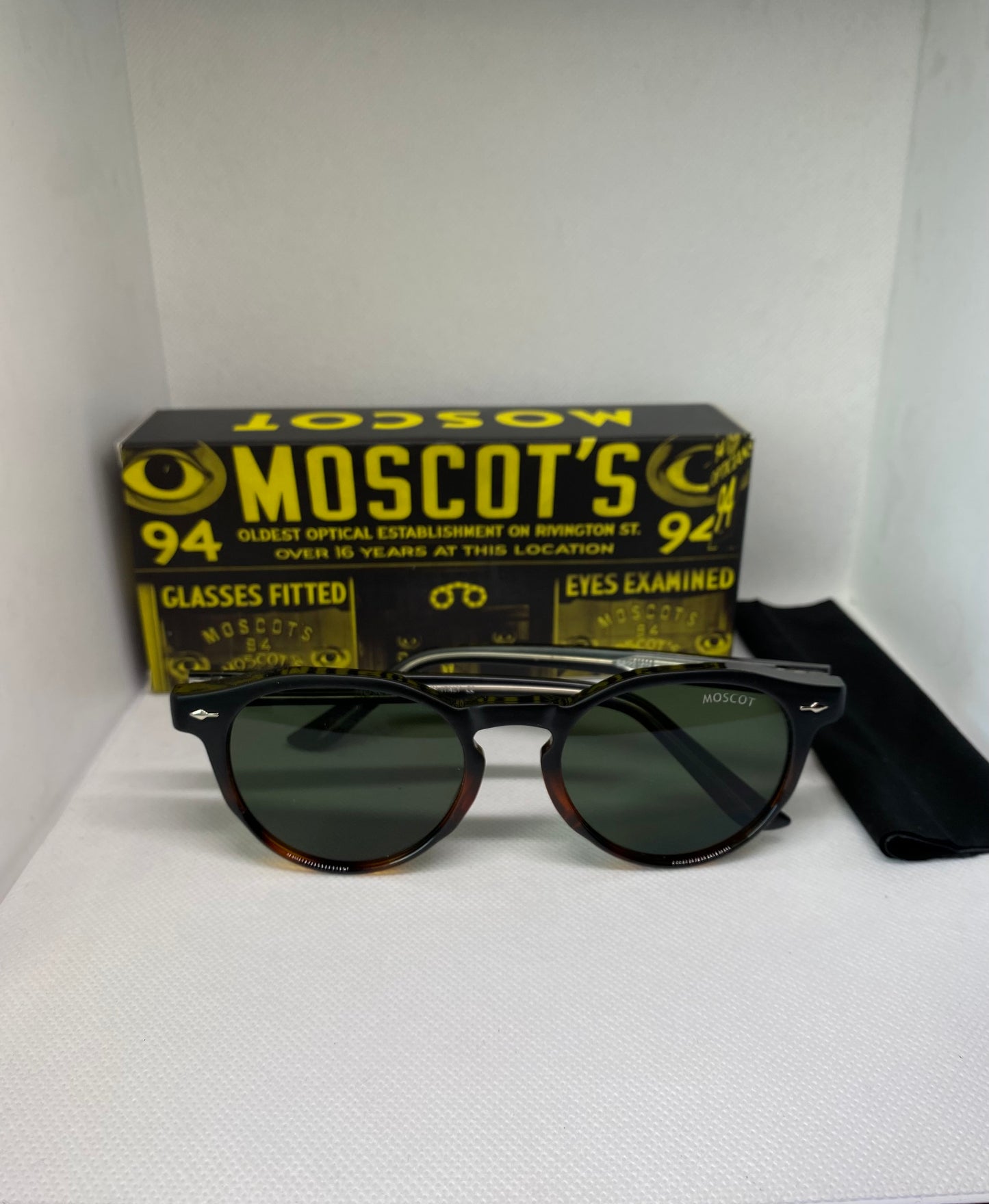 MOSCOT NOIR VERT