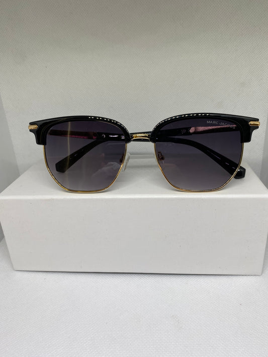 Marc Jacobs noir dore