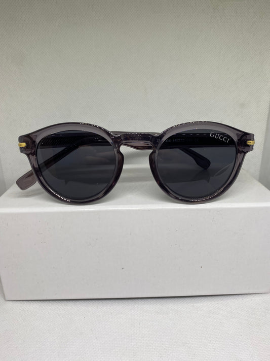 Gucci gris sombre
