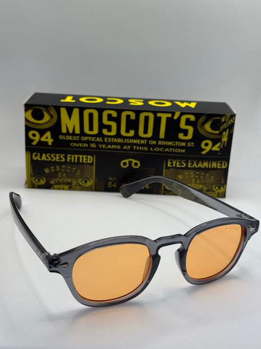Moscot 3019