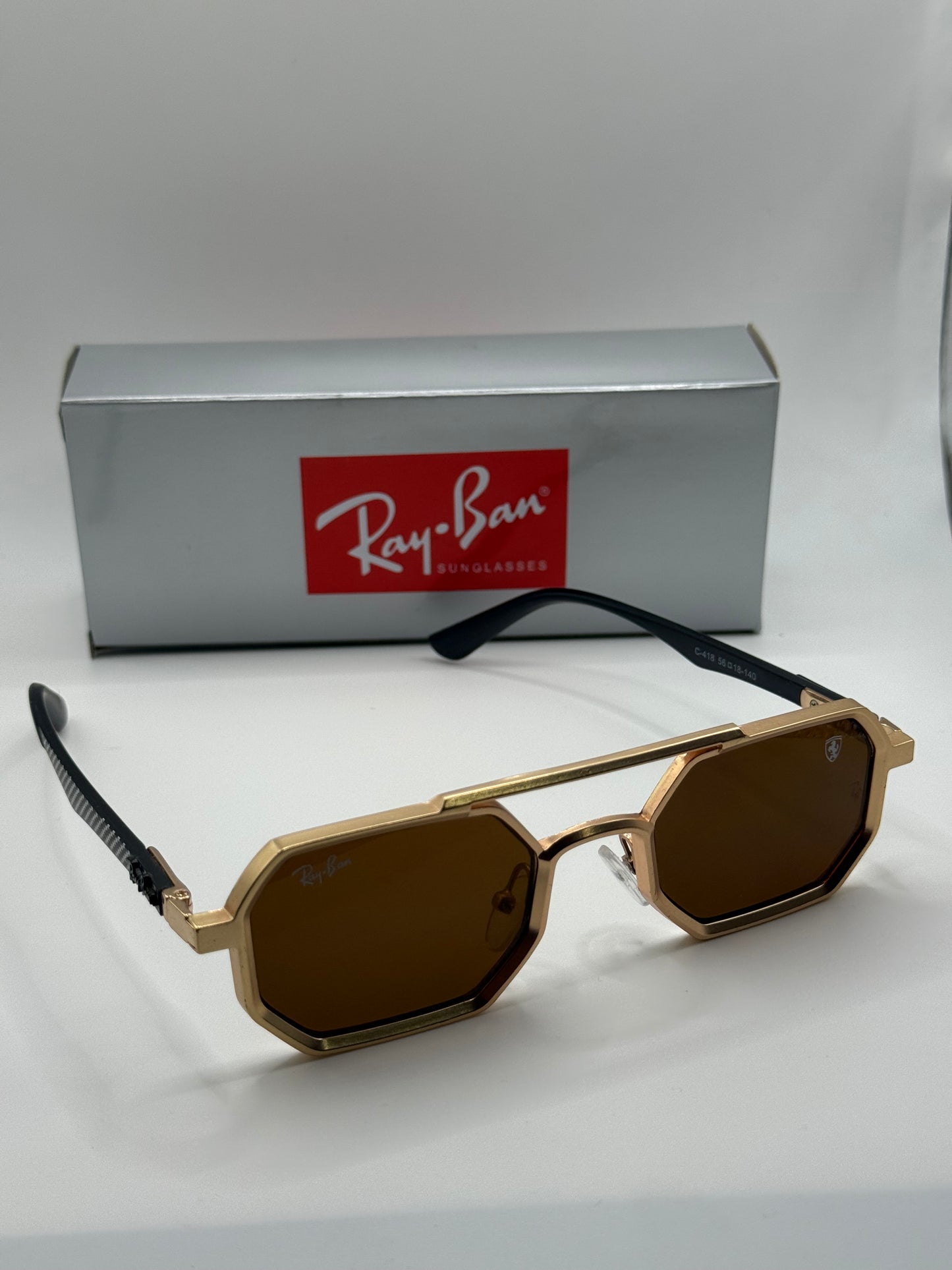 Rayban Ferrari marron