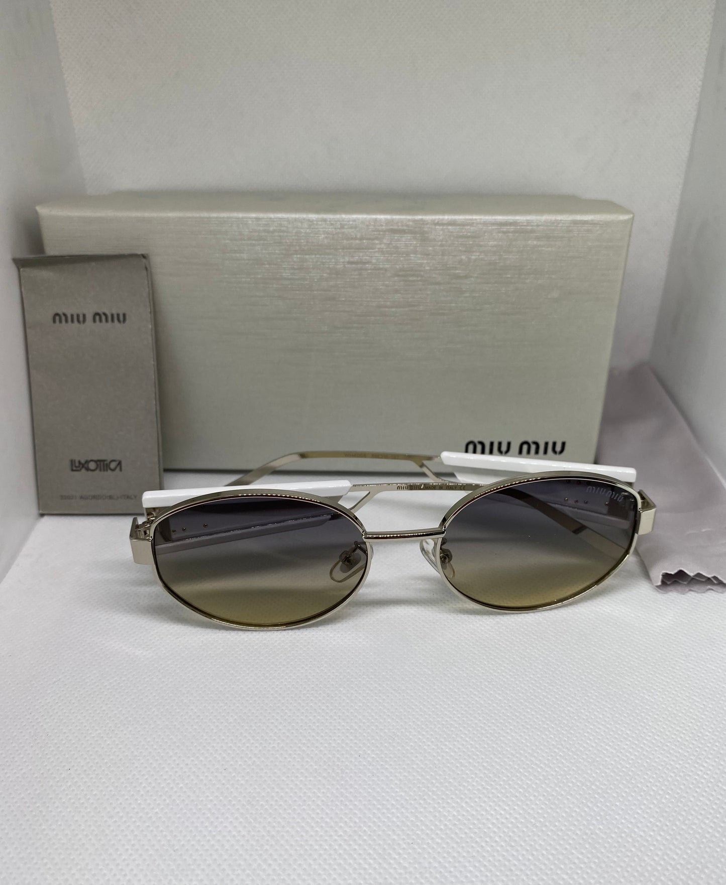 Miumiu blanc