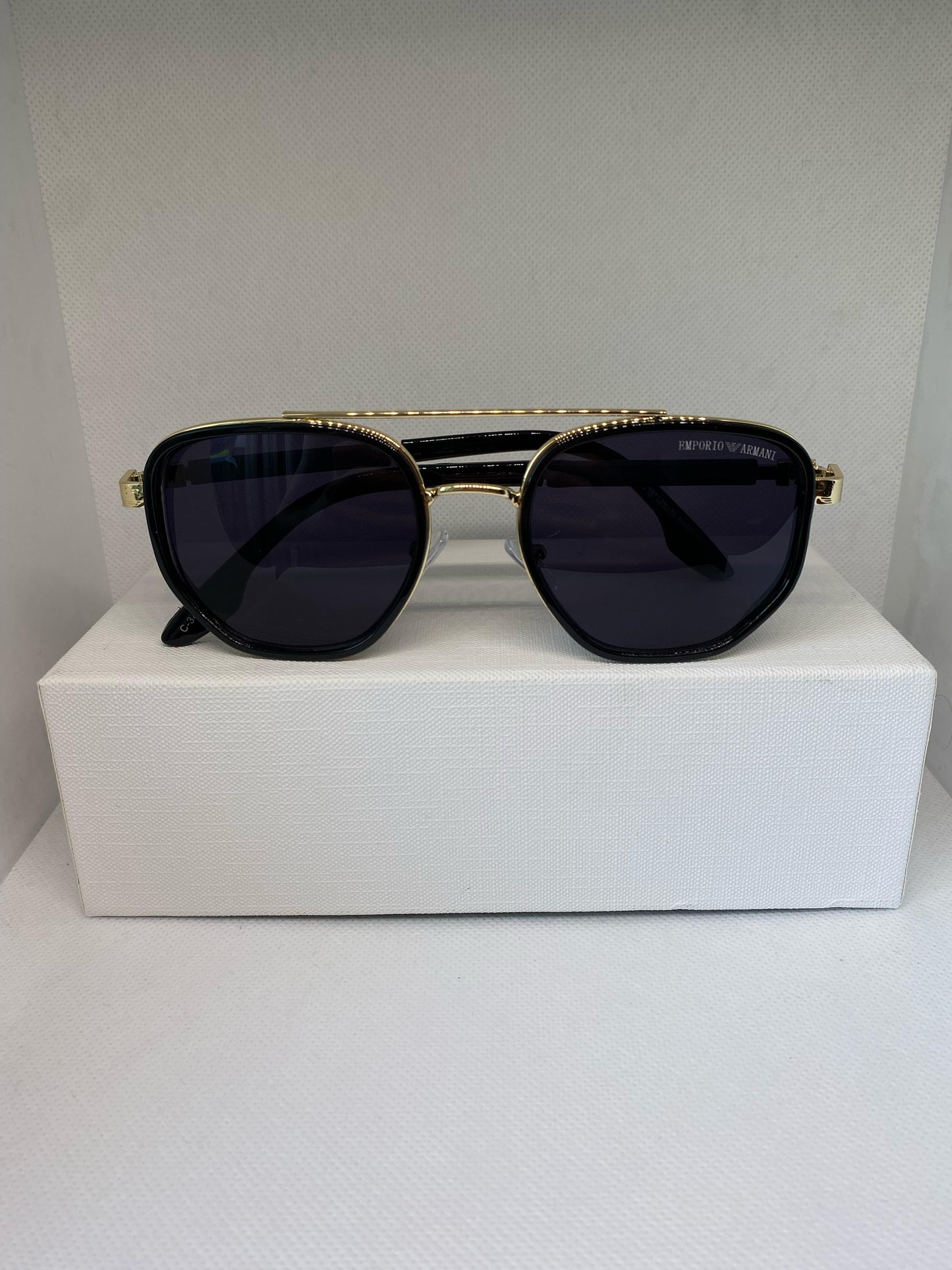EMPORIO ARMANI NOIR