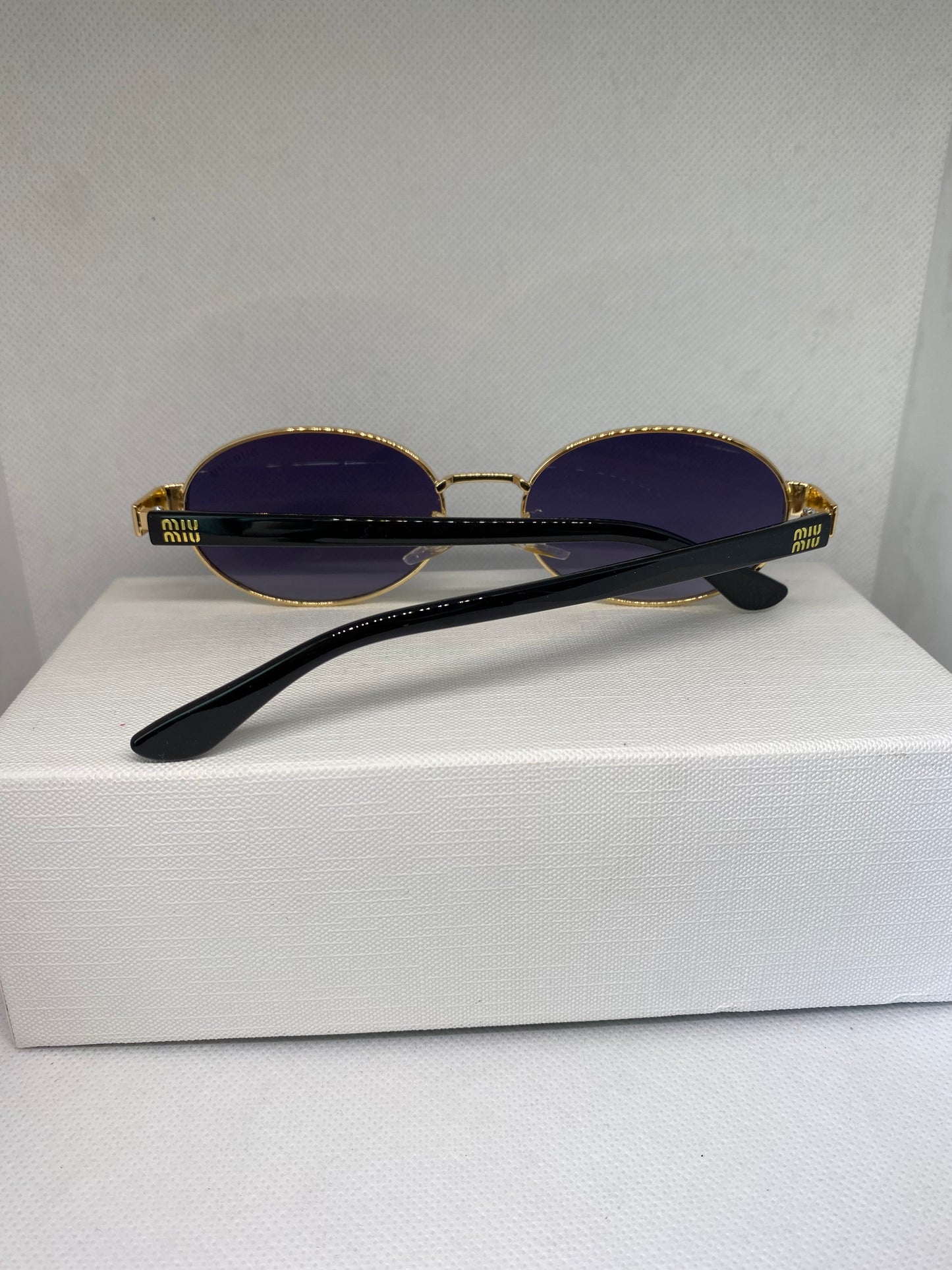 MIUMIU  NOIR