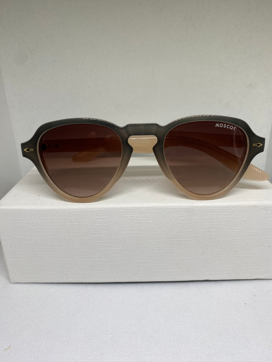 Moscot beige