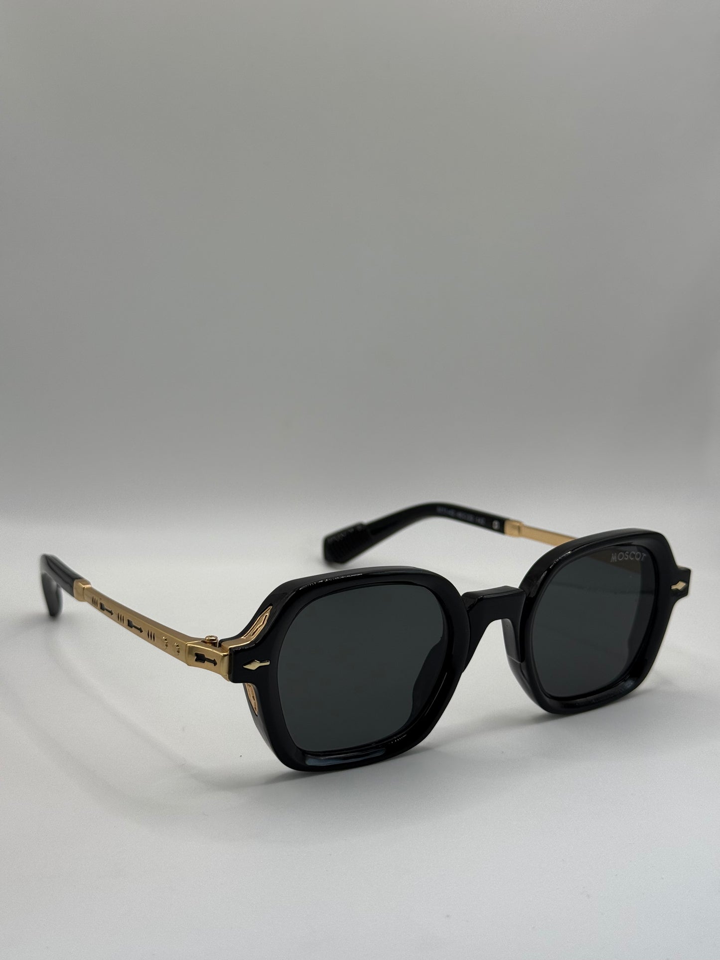 Moscot M11-42 black