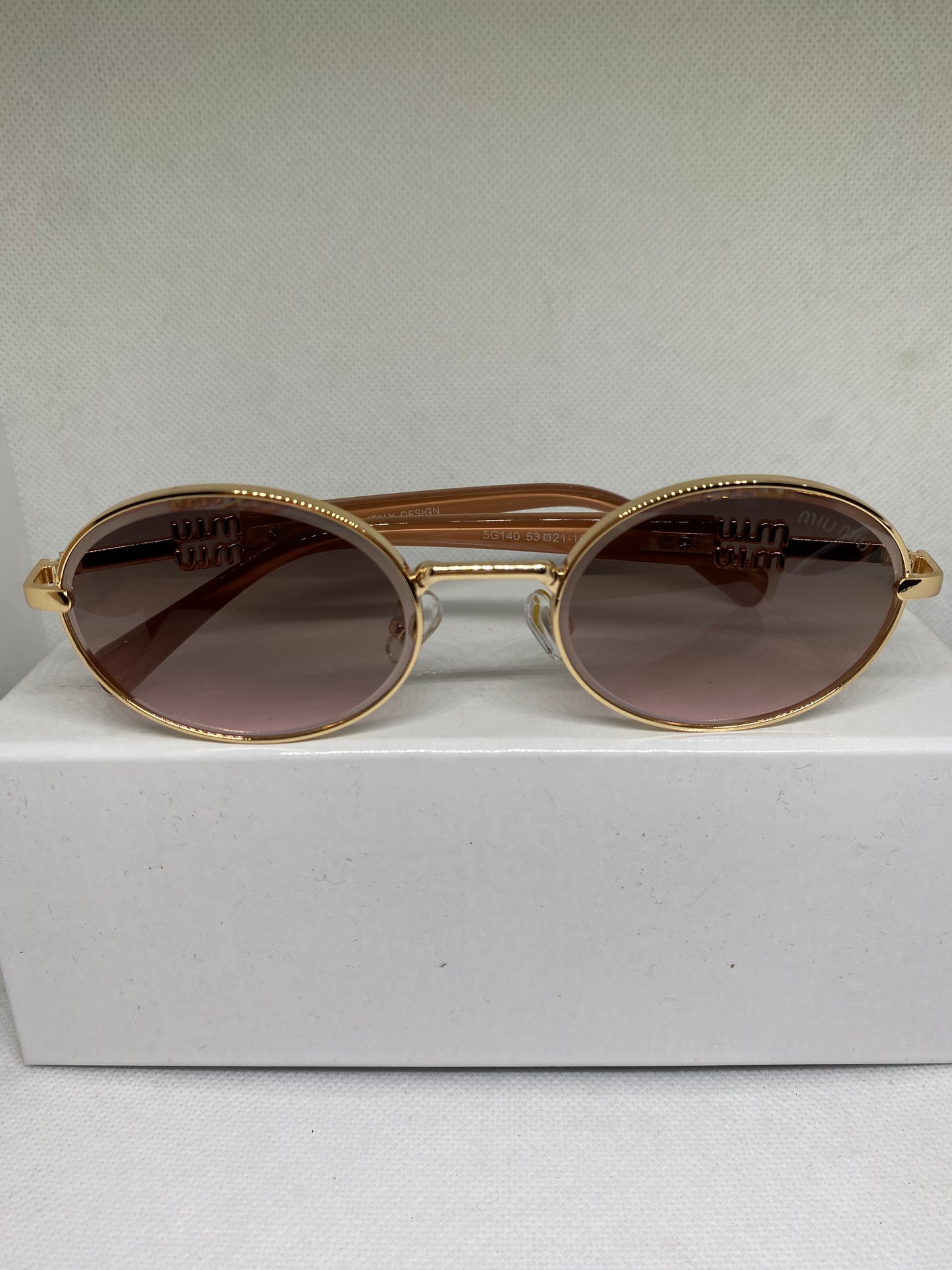MIUMIU marron premium