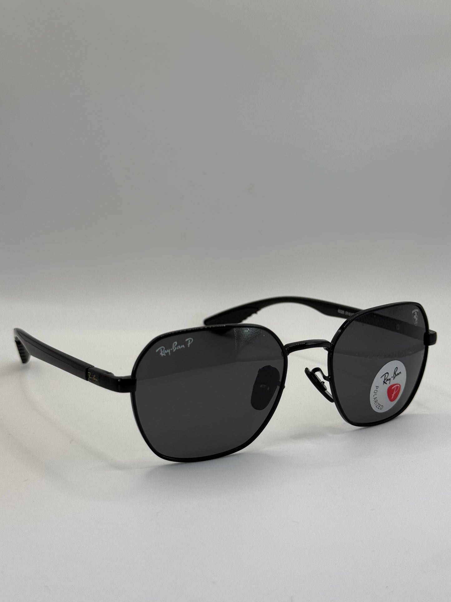 Rayban polarised black 8326