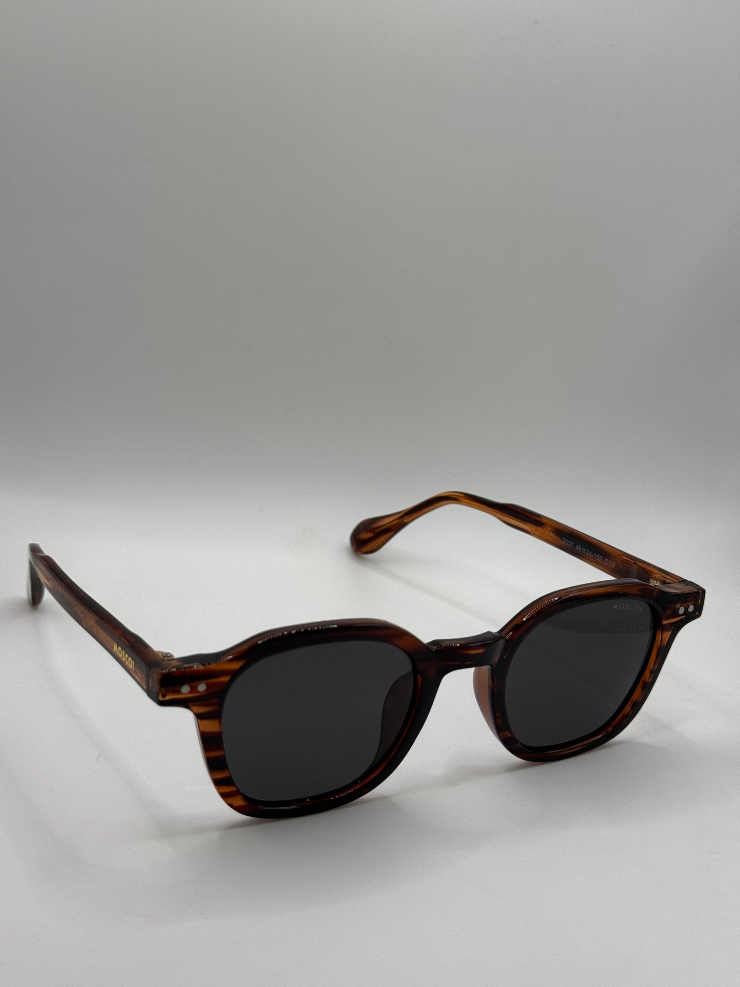 Moscot polarised 2537